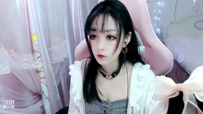 【2021-12-12 18点场】冷二喵ovo：晚上好 不好也行  随你