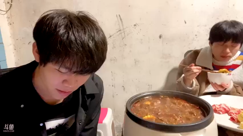 【2021-12-11 21点场】美食老王：又是新的一天 591967