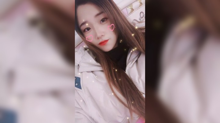 做个没心没肺的小姐姐吧[弹幕梗嚯]