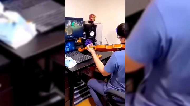 国服又怎样 还不是没有哥哥理我