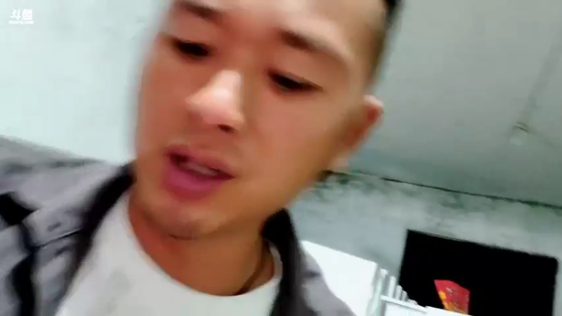 【2021-12-14 01点场】洪湖小肖：今晚海底直播