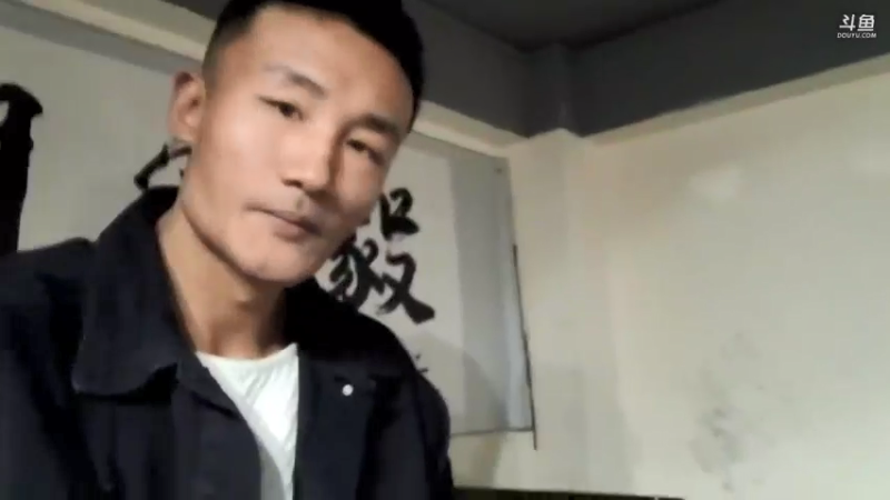 【2021-12-14 22点场】黑人毅：晚上聊聊天 280072