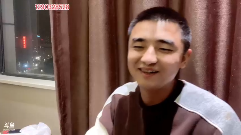 【2021-12-14 23点场】主播阿郎：旅途  昆明 第二十天