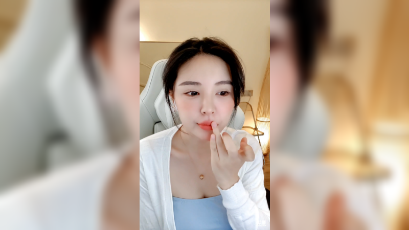 【颜值】RoseRose肉丝的精彩时刻 20211215 09点场