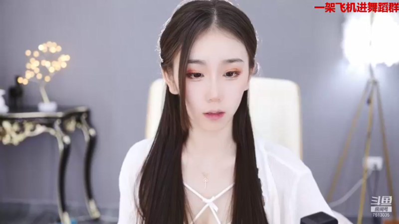 【2021-12-14 21点场】熊小怡呀：新人舞蹈主播开播第一天