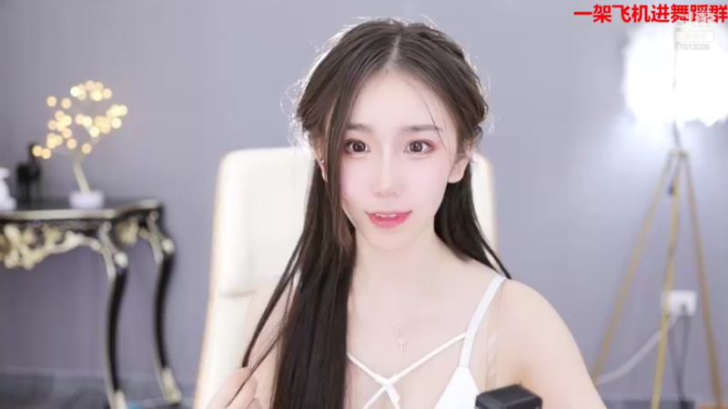 【2021-12-14 23点场】熊小怡呀：新人舞蹈主播开播第一天