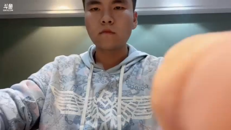 【2021-12-16 19点场】乐乐阿ovo：太白白白白白