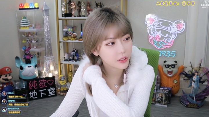 周淑怡加女粉微信：她很乐观很坚强，联系了蓉子哥看看能不能帮上什么