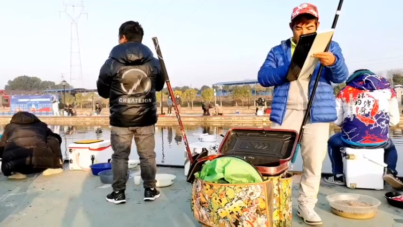 【2021-12-22 08点场】中华户外钓鱼：非钓传奇比赛