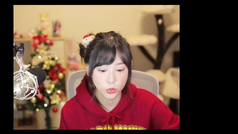 【2021-12-22 21点场】钱蓓婷起床了没：游戏太好玩了吧