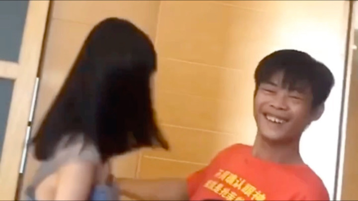林蒙：还TM有名刀啊