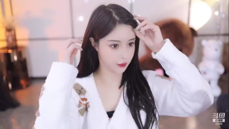 【2021-12-23 22点场】苏恩Olivia：苏恩：我来啦啦啦啦啦