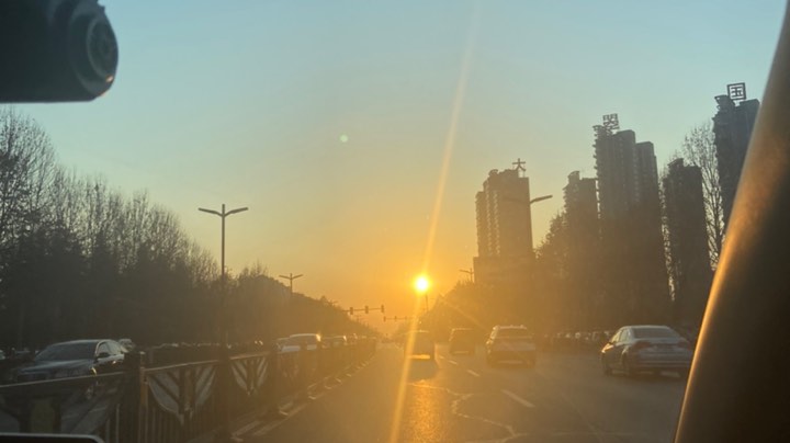 。