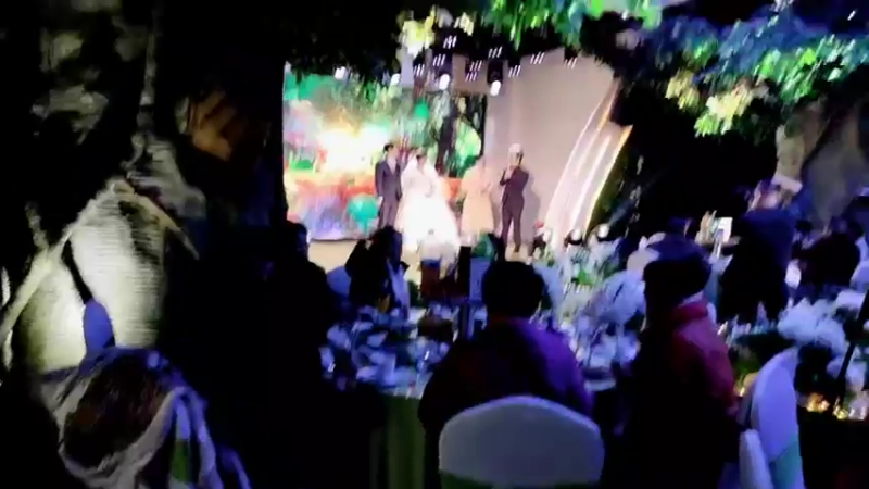 【2021-12-26 12点场】兮饭锐雯：播一会 等杨帆来接我！