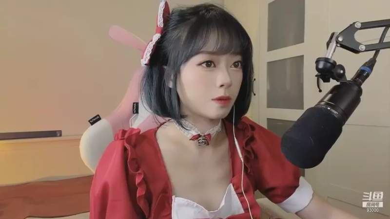 【2021-12-24 20点场】张逗逗就是张老板阿：张老板阿不是敲盆的！平安夜啦