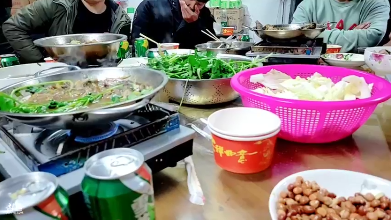 【2021-12-27 19点场】洪湖小肖：今天晚点开播2点前