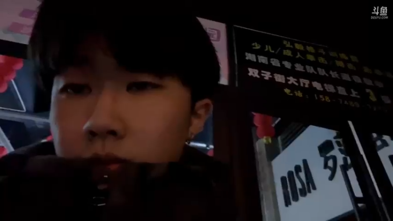 【2021-12-27 00点场】少年梦QVQ：下雪了，出门吃个火锅。