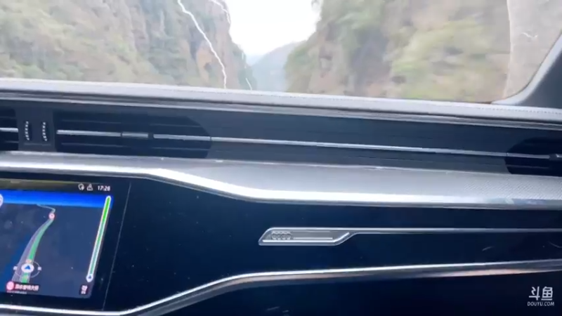 【2021-12-28 17点场】主播阿郎：没有去三亚