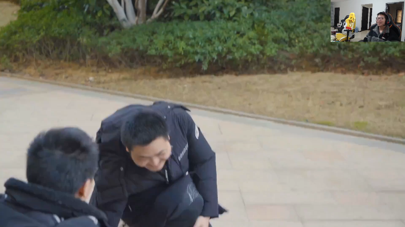 【英雄联盟】余小C真的很强的精彩时刻 20211228 11点场