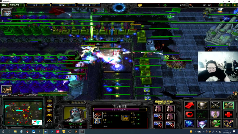 我在斗鱼看即将拥有人鱼线的PDD直播英雄联盟