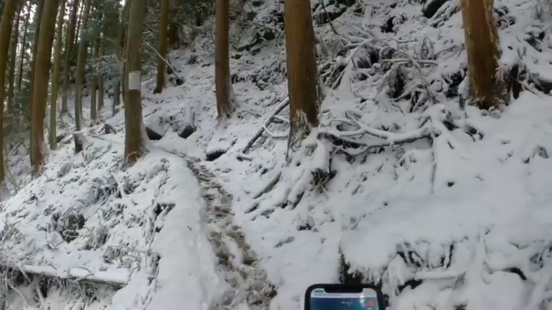 【2021-12-26 09点场】西贝2018：菜腿自驾京都绵向上爬山看雪景