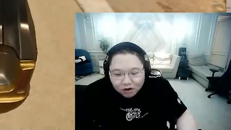 【英雄联盟】即将拥有人鱼线的PDD的精彩时刻 20211231 02点场