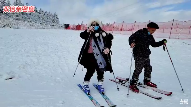 【2021-12-31 10点场】逐梦兄弟：和珂珂一起跨年