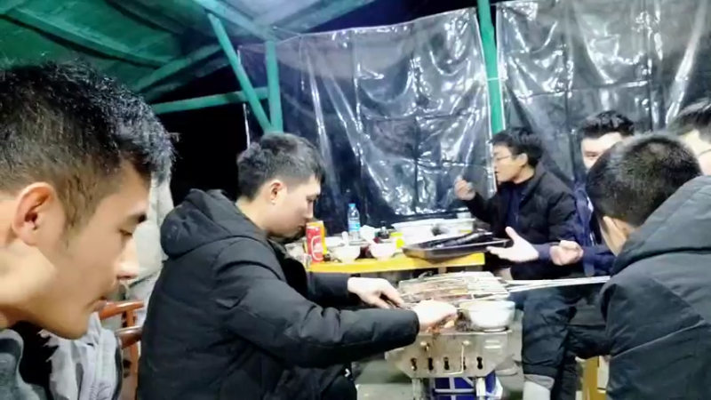 【2022-01-01 00点场】川味箩卜：2022，愿热爱不遗憾!