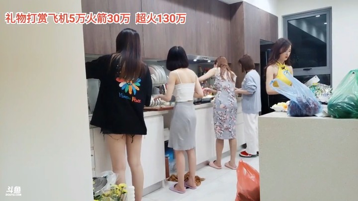 文轩也很贤惠啊，也很喜欢做菜的啊