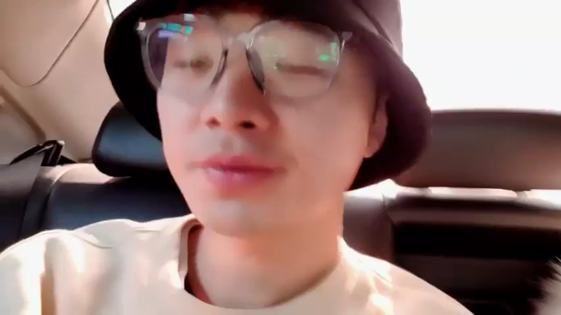 【2022-01-03 12点场】逐梦兄弟：睡醒直播跟好妹妹吃的饭，1点左右