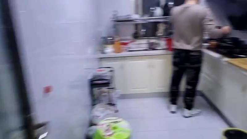 【2022-01-03 17点场】魅力生活i：今天做个干锅肥肠