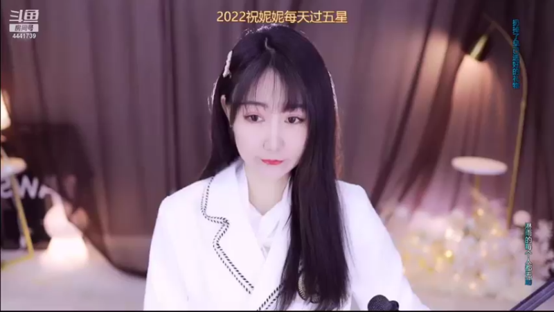 【2022-01-03 18点场】Jue美娘：单排米莱迪上荣耀
