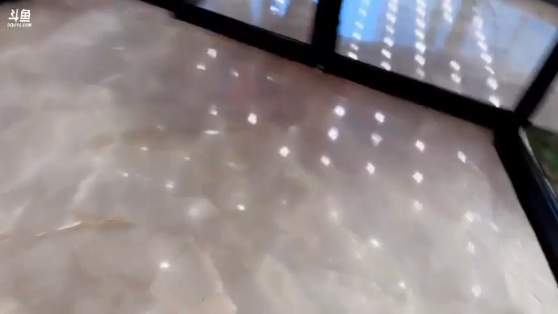 【2022-01-03 17点场】叶知秋Vanessa：黄金双倍 在成都随便转转