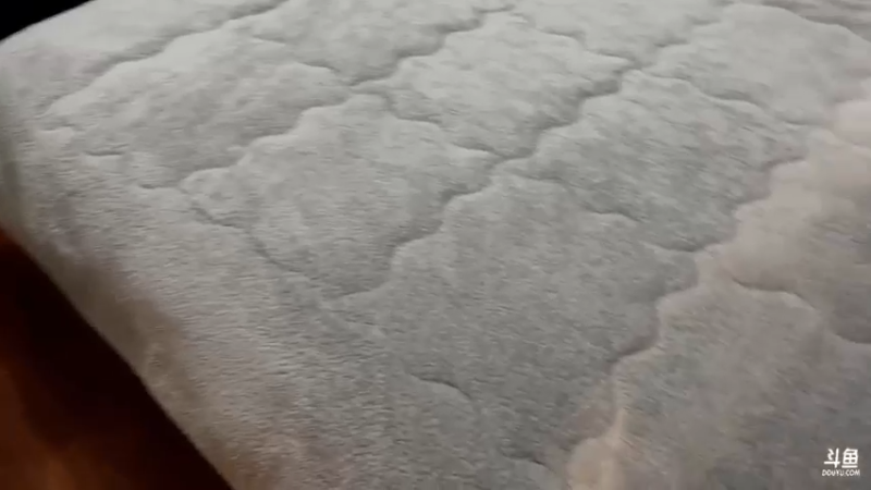 【2022-01-04 21点场】金甲EzNpc：乔迁新居8点开灶