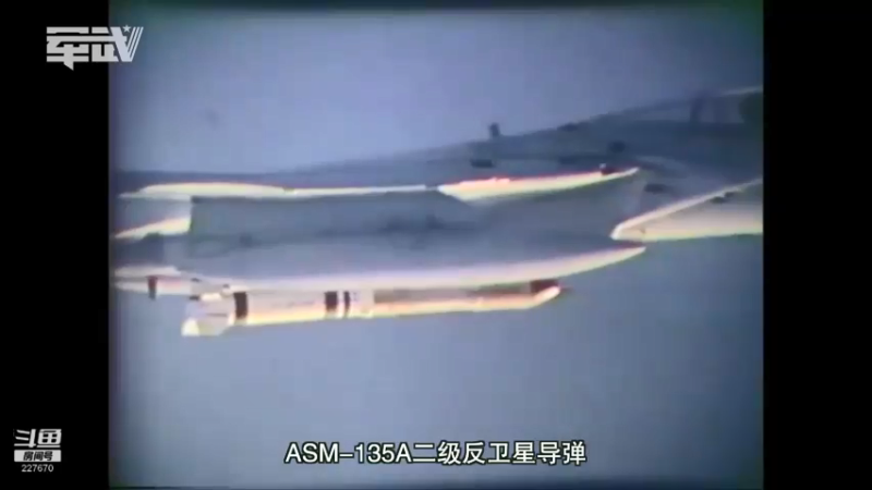 【2022-01-05 00点场】军武直播：亮刃朝鲜 中美曾经的巅峰对决