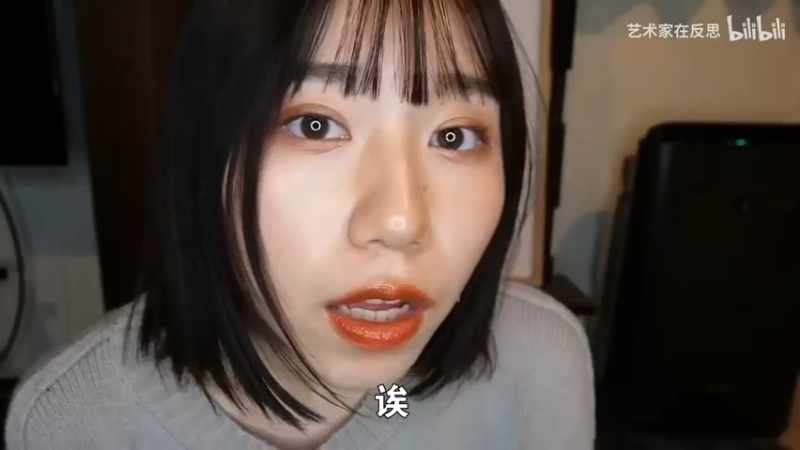 涂了个靓靓的脚趾甲