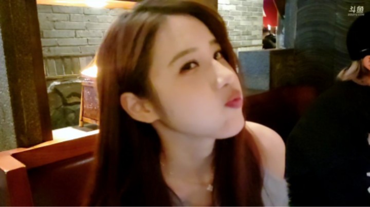乔妹eve户外镜头也是美美美