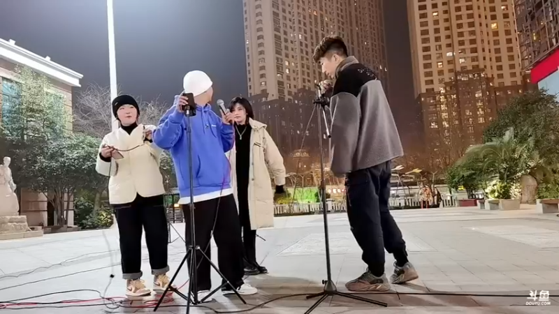 【2022-01-11 21点场】我是唐菲：2022许愿池 希望一切顺利