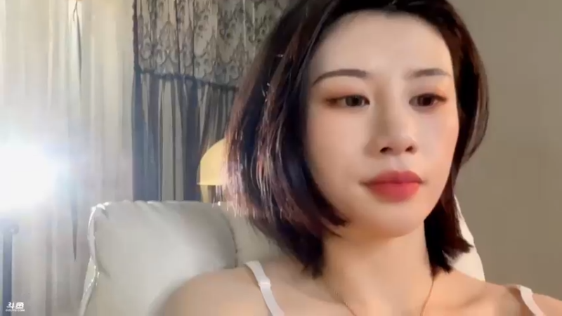 【2022-01-11 00点场】青台miss：1011 在上海播个户外