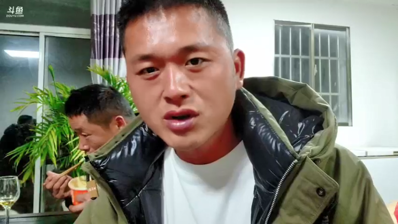 【2022-01-12 19点场】洪湖小肖：今天挖黄鳝