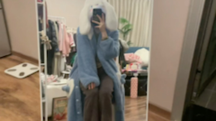 天天黑丝 白丝就拿不下你了吗？