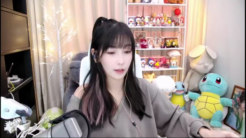 【2022-01-13 17点场】叶知秋Vanessa：黄金双倍 今天冲分