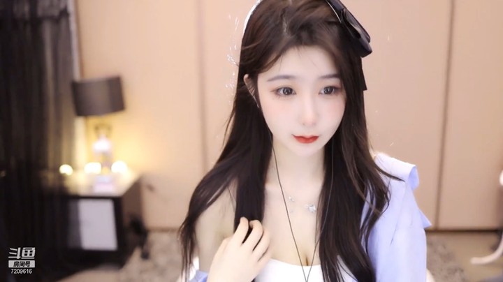 美女奶糕酱小姐姐真可爱