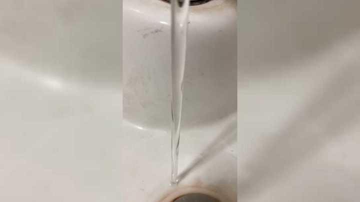 一直在流的水