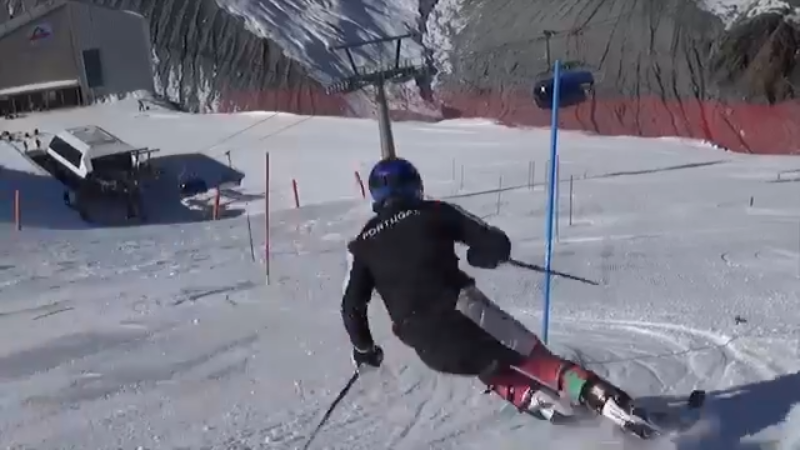 极限运动 激流 回旋 滑雪 训练
