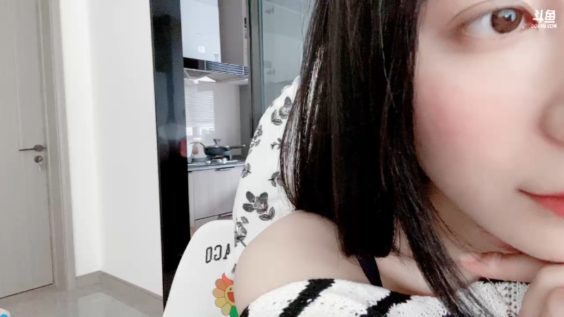 【户外】uneeZ的精彩时刻 20220117 11点场