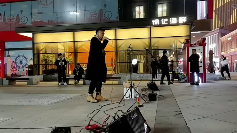 【2022-01-19 21点场】我是唐菲：一会儿汉街唱歌呀