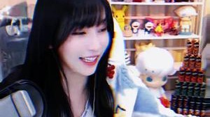 我的jio底板又嫩又白