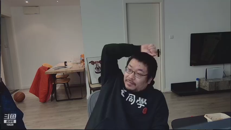 【2022-01-22 04点场】王师傅精益求精：今天先看昨天的试玩录像