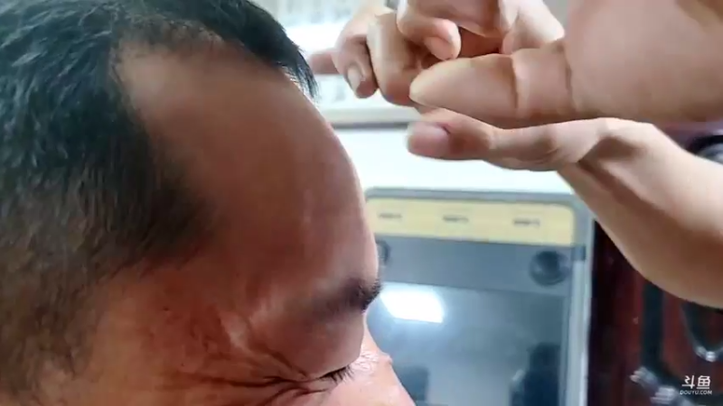 【2022-01-25 20点场】洪湖小肖：学习糍粑做法1点前开播